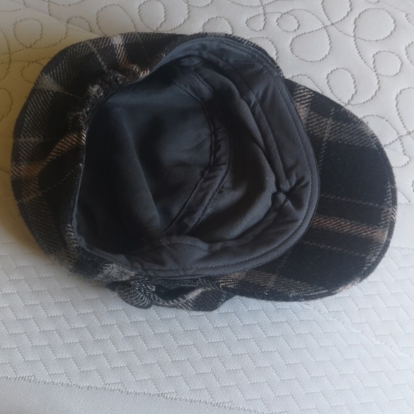 Baker Boy Hat - Picture 3 of 4